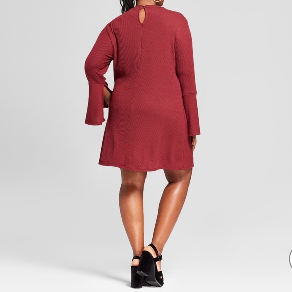 NEW•3X•Bell Sleeved Swing Dress•NWT• - Picture 3 of 8